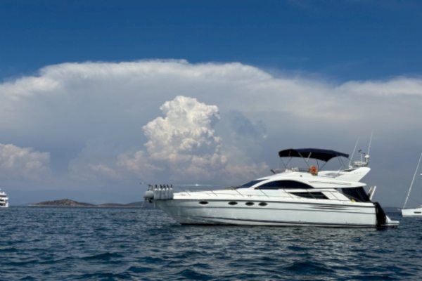 Maviaytur ile Hayalinizdeki Fethiye Yat Kiralama Deneyimi