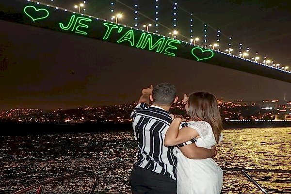 Yatta Evlilik Teklifi